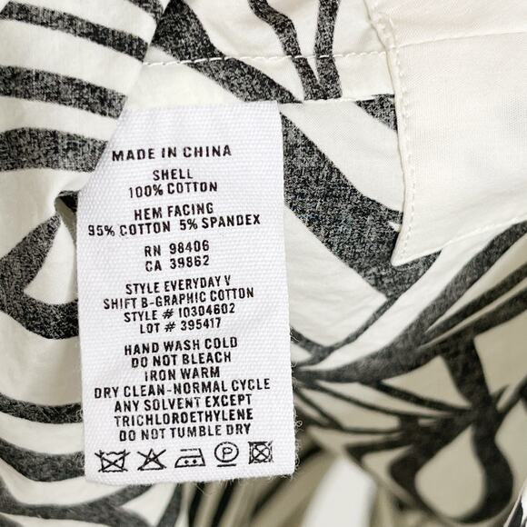 Theory Everyday VNeck Shift Dress Zebra Graphic Print Cotton Black White P - Picture 11 of 15